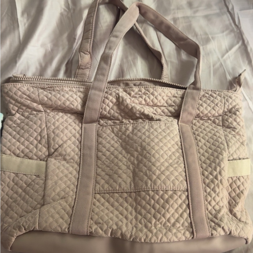 Amazon Quilted Tote Bag in Light Blush Pink